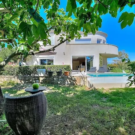 Rez De Διαμέρισμα *